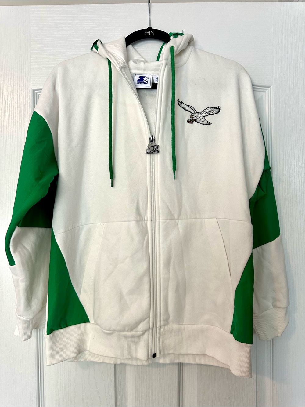 NWOT Starter Women's Eagles Hooded
Zip-Up Sweatshirt Jacket Size M